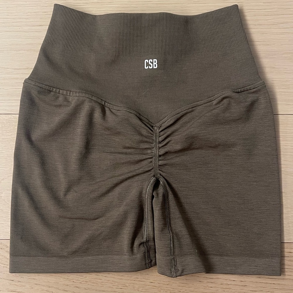 CSB Seamless Invisible Scrunch Shorts 4”